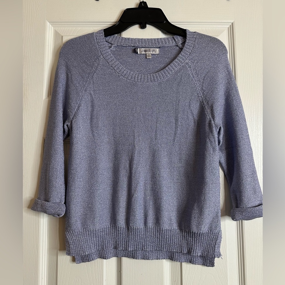 Jennifer Lopez Lightweight Lavender Sweater with Sparkle!! Women’s Size Medium